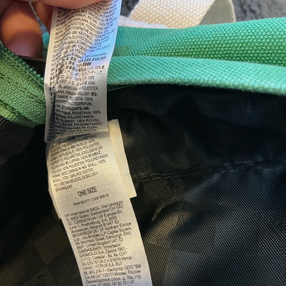 Vans Green Backpack with Cream Details - Picture 11 of 12